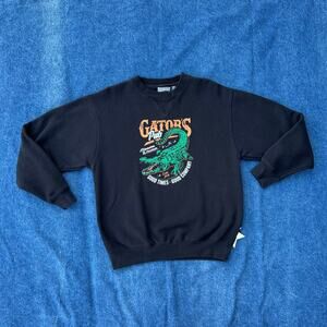 2000s Pennant Gator’s Pub Milwaukee graphic crewneck pullover